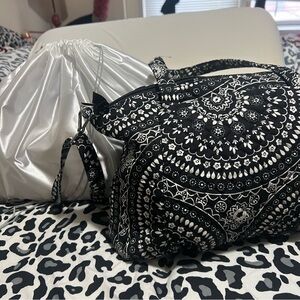 VERA BRADLEY STUFFED BAG